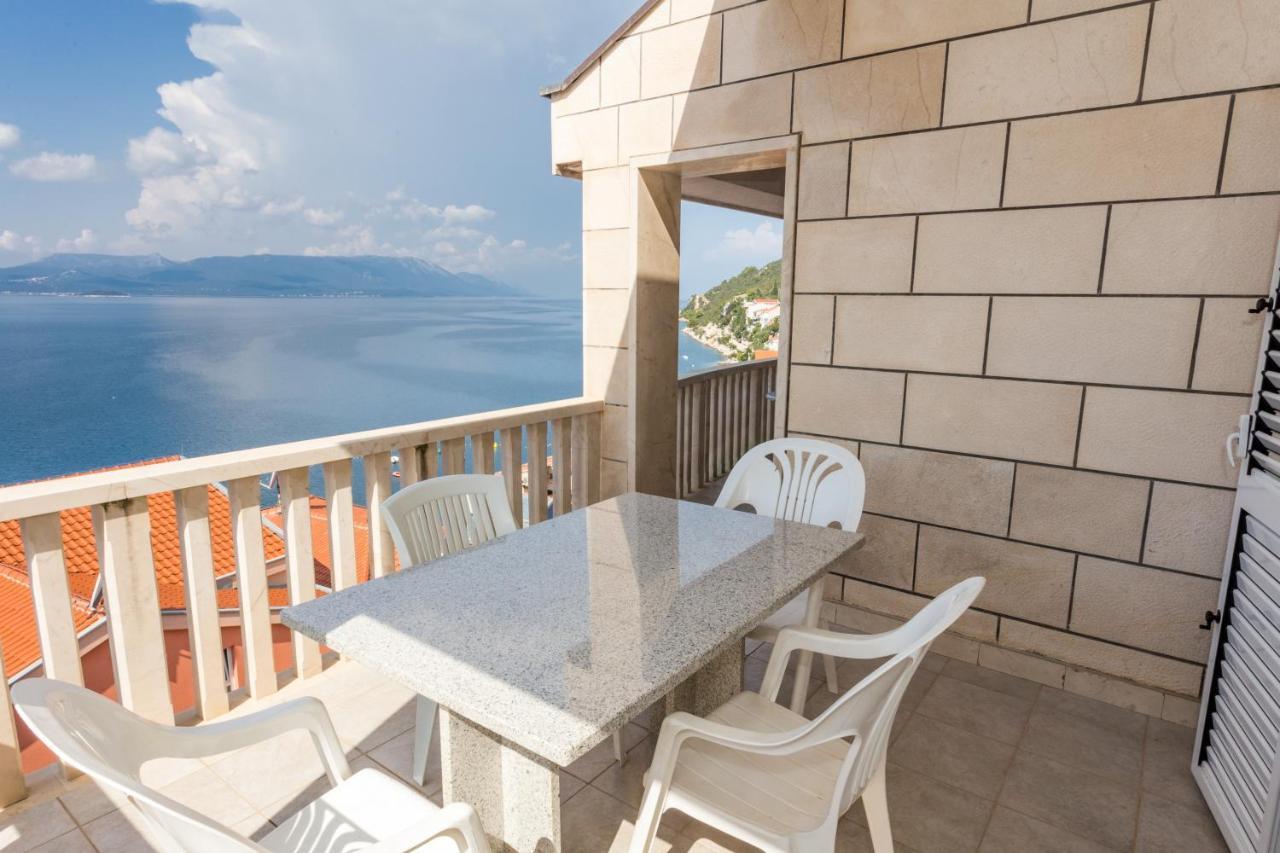 Holiday Home Комарна Екстериор снимка