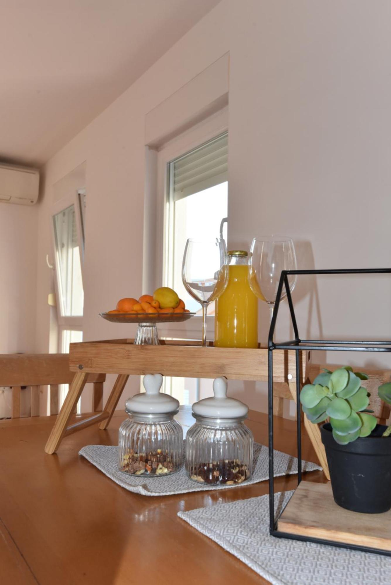 Holiday Home Комарна Екстериор снимка